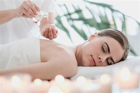 Massage sensuel complet du corps Massage érotique La Tuque